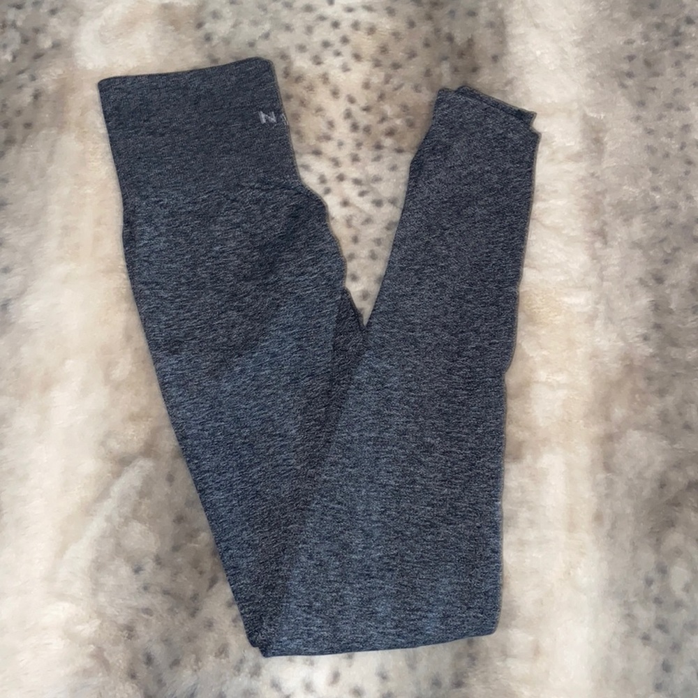 Xs nwot scrunch butt